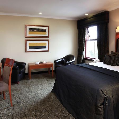 Best Western Garfield House Hotel Chryston Номер фото